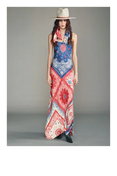 Look 24